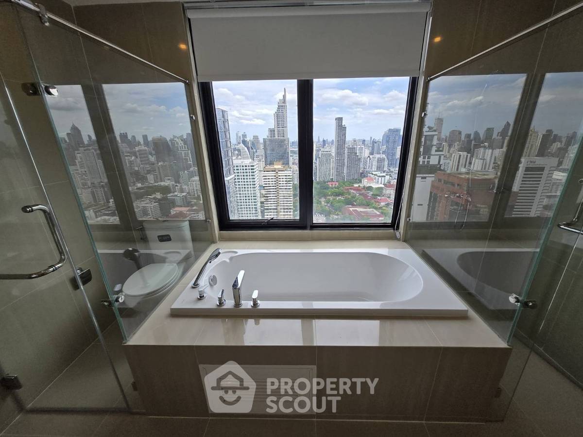 รูป ห้องสวย 40th-Floor 4 ห้องนอน 313 ตร.ม. วิลล่า อโศก ใกล้ MRT เพชรบุรี 200 ม. (ID 2746390) - รูปที่ 13/18