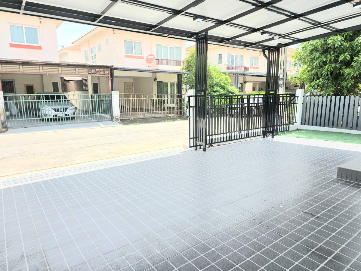 รูป บ้านแฝดเหมือนบ้านเดี่ยว ตกแต่งรีโนเวทใหม่ ทำเลดี เดินทางสะดวก หมู่บ้าน ศุภาลัยวิลล์ ถนนชลมาร์คพิจารณ์ เลียบคลองสาม ลำลูกกา ลาดสวาย ปทุมธานี - รูปที่ 5/38