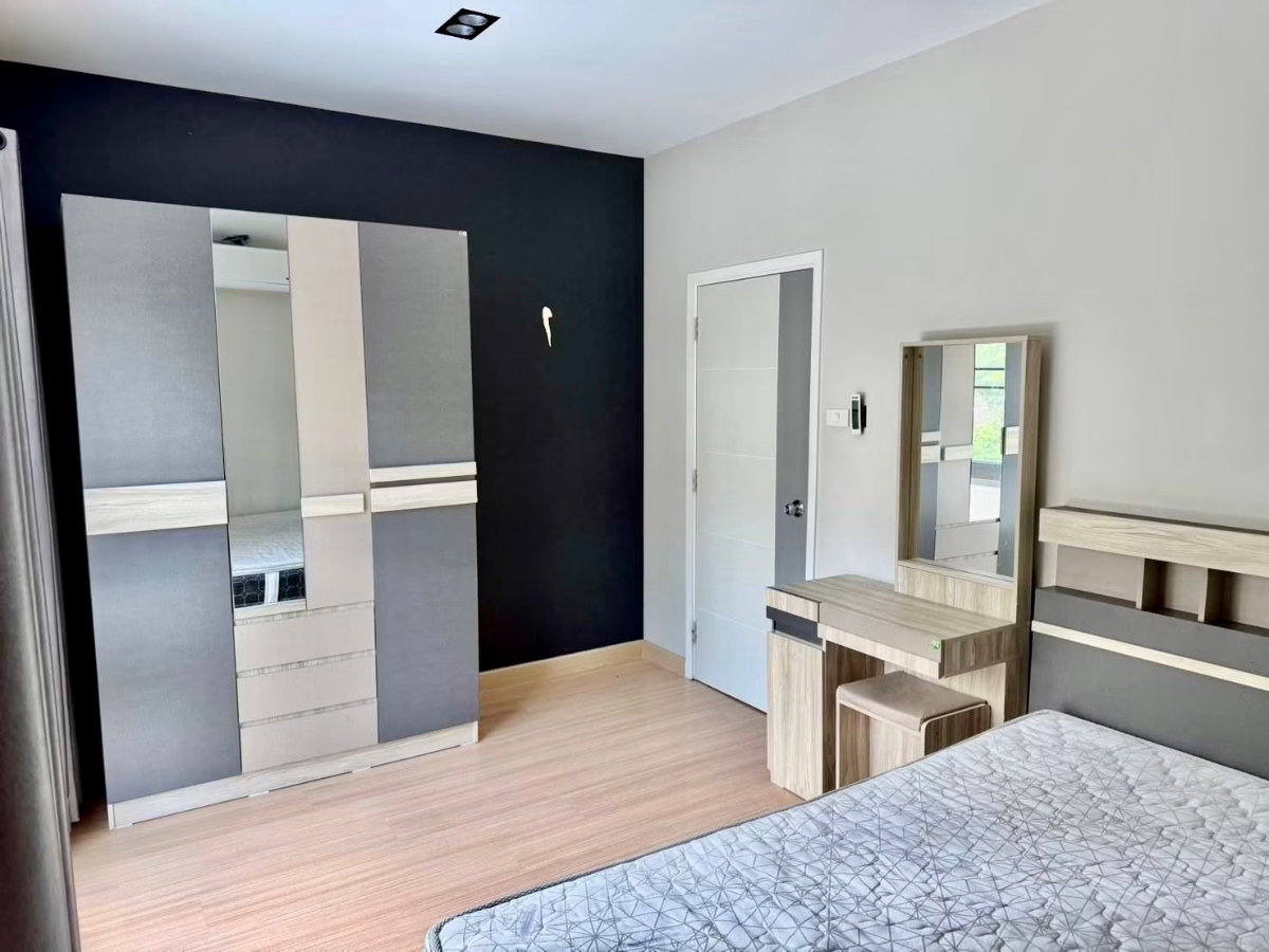 รูป 🏡 บ้านให้เช่า บ้านเดี่ยว 2 ชั้น พร้อมเฟอร์นิเจอร์ ตกแต่งครบ ในโครงการคุณภาพ ใกล้สนามบินเชียงใหม่ โซนแม่เหียะ บรรยากาศเงียบสงบ สิ่งแวดล้อมดี - รูปที่ 12/18