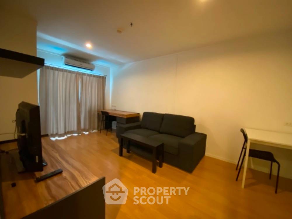 รูป คอนโดหนึ่งห้องนอน ลุมพินี เพลส ศรีนครินทร์-หัวหมาก ใกล้ ARL หัวหมาก (ID 594979) - รูปที่ 3/17