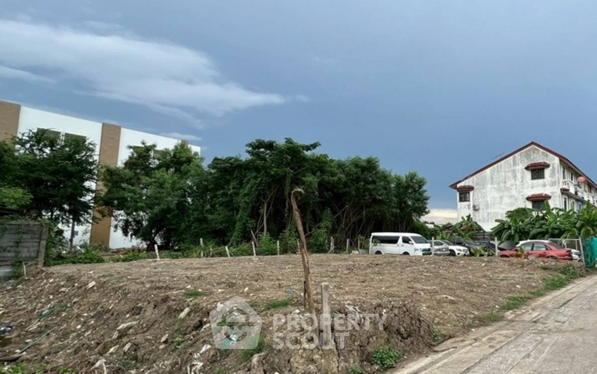 picture Land For Sale In Khan Na Yao, Bangkok (ID 3028911) - 2/3