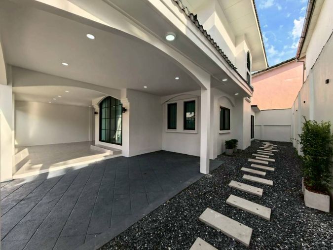 4-bed house for sale, 160 sqm, 50 sq wah, Baan Chonlada Sai Mai