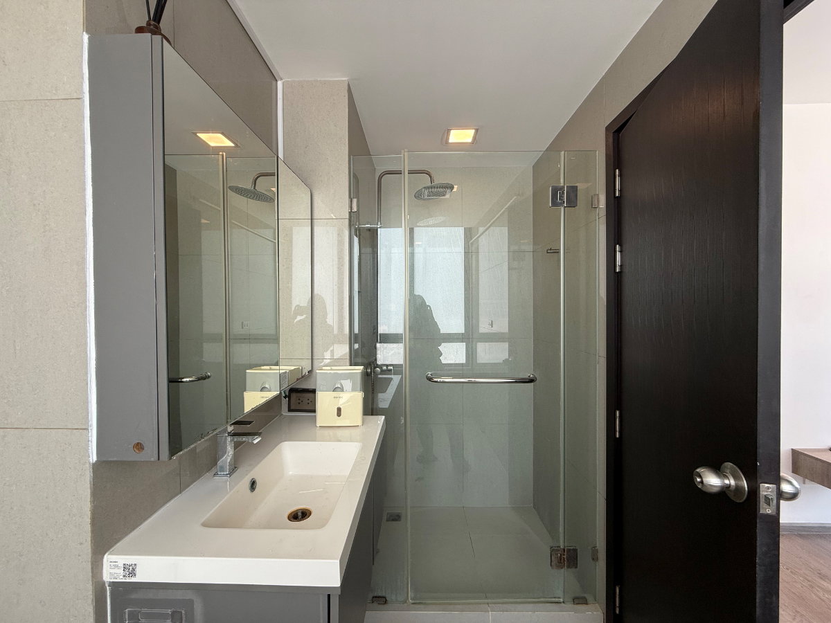 picture CGS_PH01 LYSS Condominium Ratchayothin, Condo for sell. Line: @cgestate - 5/22