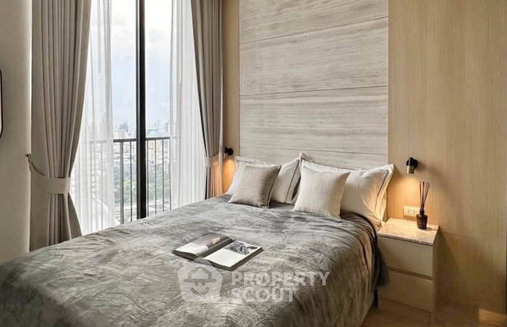 picture 1-BR Condo, Noble State 39, 33rd Floor, 400m to BTS Phrom Phong (ID 2606003) - 4/10