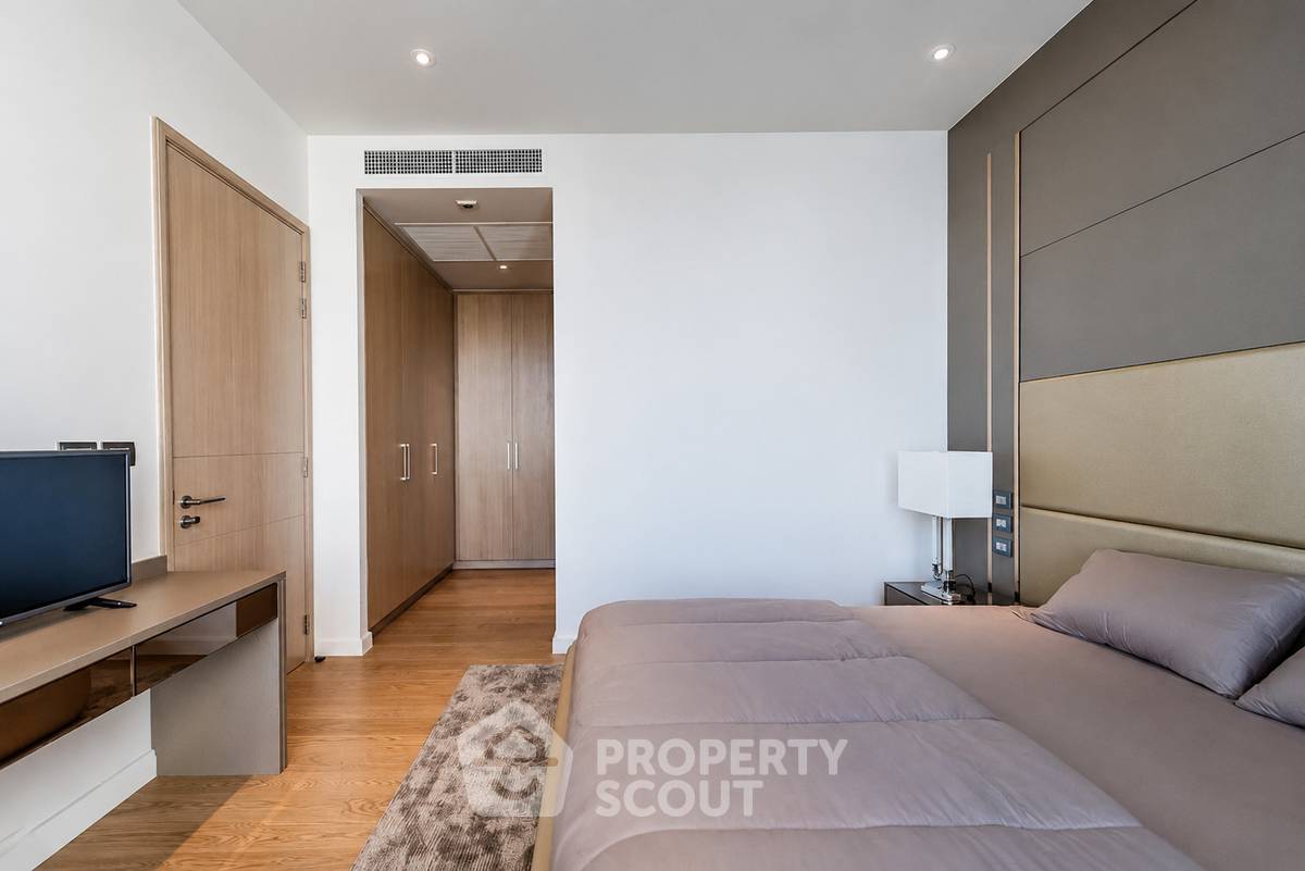 รูป คอนโด 2 ห้องนอน 120 ตร.ม. ชั้น 15 | Magnolias Waterfront Residences ใกล้ BTS สะพานตากสิน (ID 3041961) - รูปที่ 10/16