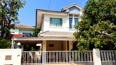Houses for rent Lamlukka Khlong Si : For rent pruklada1 Rungsit-Klong4 3 bedroom 