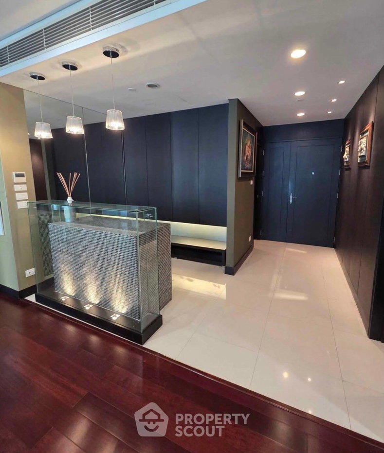 picture 3-BR Condo 258 Sqm At The Park Chidlom, 400m to BTS Chit Lom (ID 3040309) - 9/19