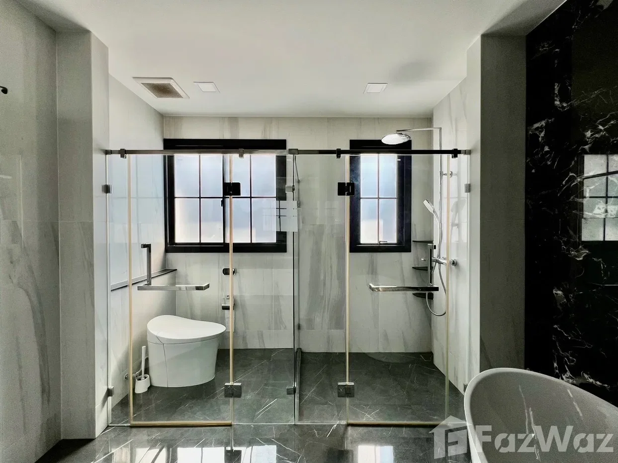 รูป บ้านเดี่ยวให้เช่า 5 ห้องนอน ในโครงการ เดอะ พาลาซโซ่ ศรีนครินทร์ 6507411 - รูปที่ 13/19