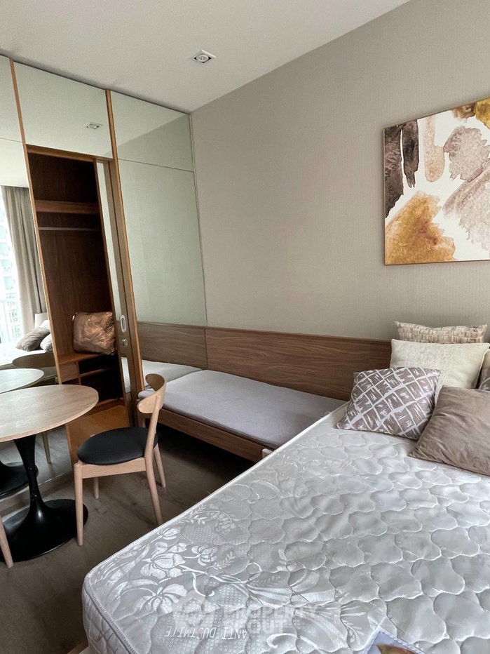 picture Well-Priced 1-BR 27 Sqm Condo at Park Origin Phrom Phong, BTS Phrom Phong (ID 1373971) - 10/29