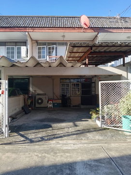 Townhouse for sale 2 floor Soi Chokchai 4, Intersection 47, Lat Phrao Subdistrict, Bang Kapi District, Bangkok