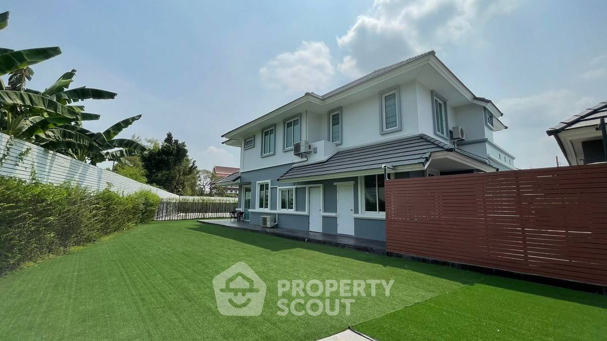 รูป วิลล่า 5 ห้องนอน ขนาด 320 ตร.ม. บ้านสวนเนรมิต 5 พัทยา (หนองปรือ) (ID 3043619) - รูปที่ 24/24