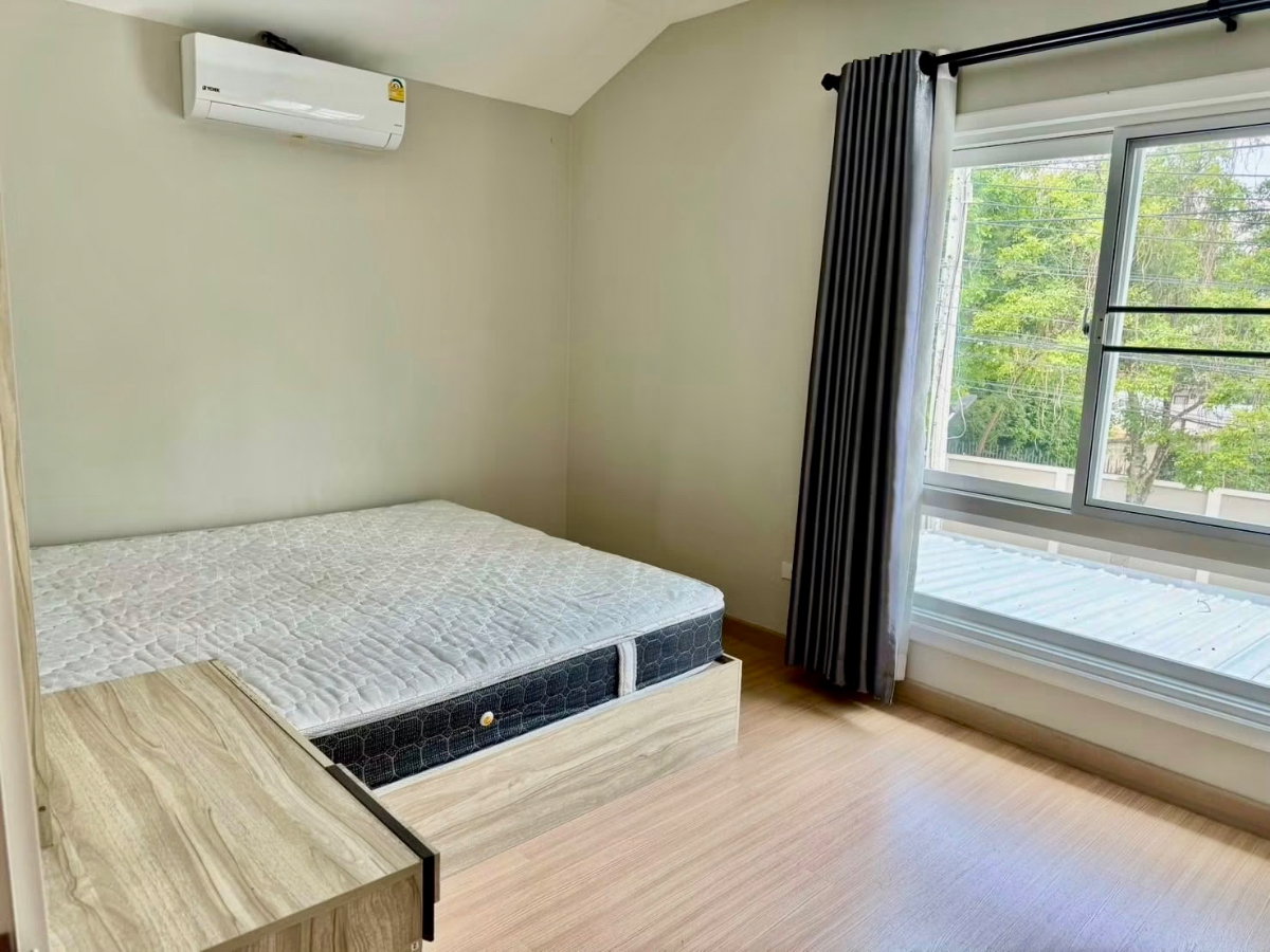 รูป 🏡 บ้านให้เช่า บ้านเดี่ยว 2 ชั้น พร้อมเฟอร์นิเจอร์ ตกแต่งครบ ในโครงการคุณภาพ ใกล้สนามบินเชียงใหม่ โซนแม่เหียะ บรรยากาศเงียบสงบ สิ่งแวดล้อมดี - รูปที่ 11/18