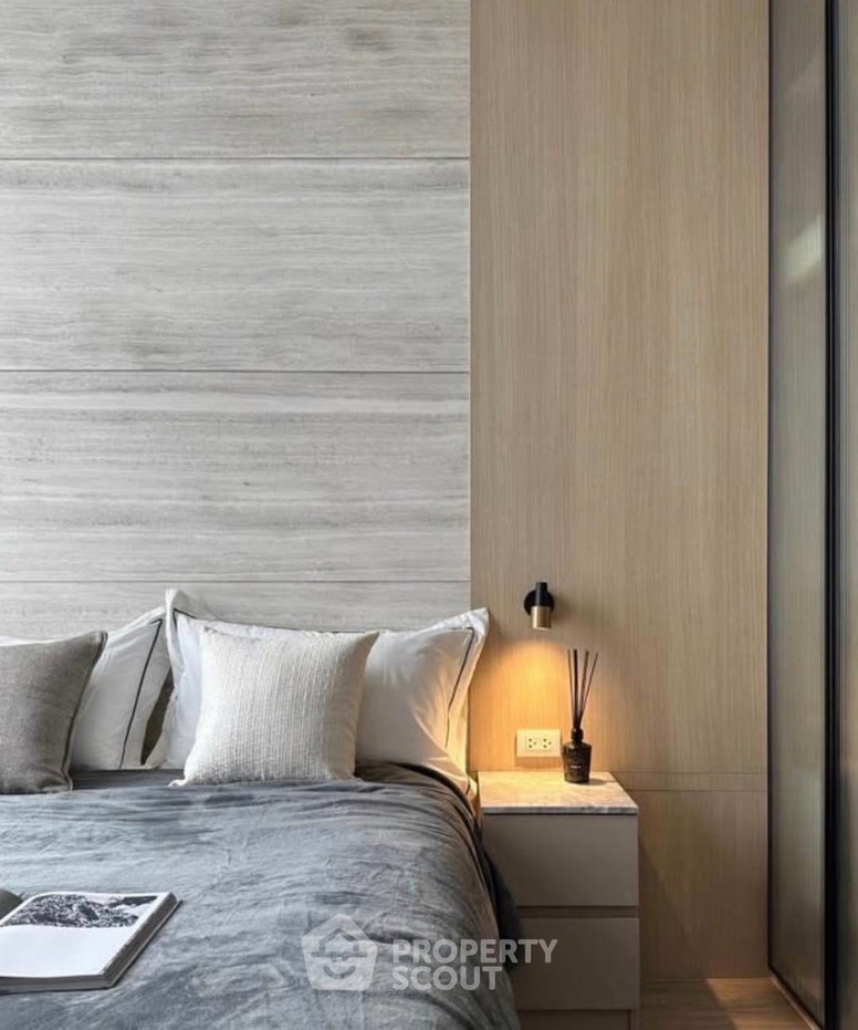 picture 1-BR Condo, Noble State 39, 33rd Floor, 400m to BTS Phrom Phong (ID 2606003) - 10/10