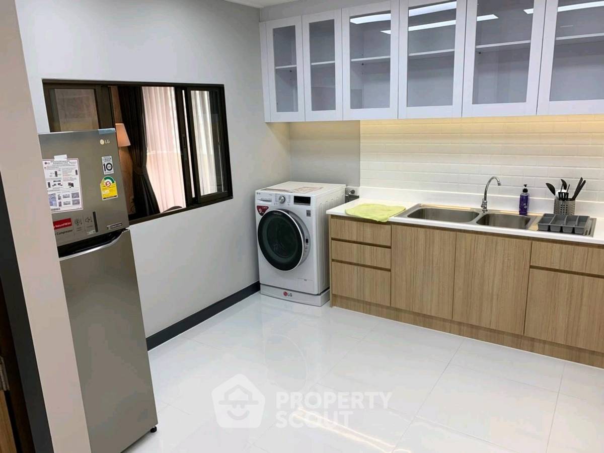 รูป คอนโด 3 ห้องนอน 145 ตร.ม. ริชมอนด์ พาเลซ ใกล้ BTS พรอม พงษ์ (ID 3042426) - รูปที่ 8/11