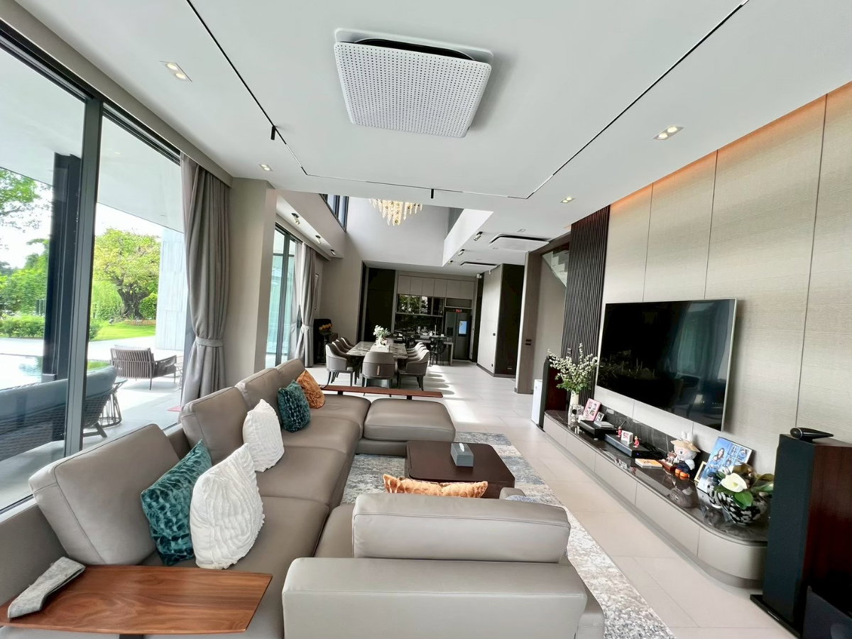 รูป ขาย Private Pool Villa หรู 5 ห้องนอน วิวสนามกอล์ฟ กรีนวัลเลย์ บางนา - รูปที่ 21/54