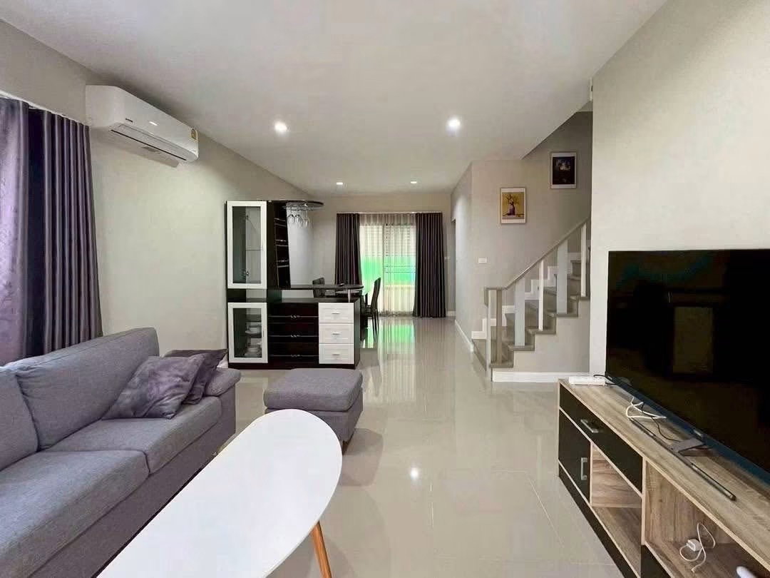รูป 🏡 ให้เช่าบ้าน บ้านแฝด พร้อมสวน ในโครงการคุณภาพ มีความปลอดภัยสูง ใกล้โรงเรียนนานาชาติ พร้อมเฟอร์นิเจอร์ครบ ทำเลดีมาก เดินทางสะดวก - รูปที่ 3/14