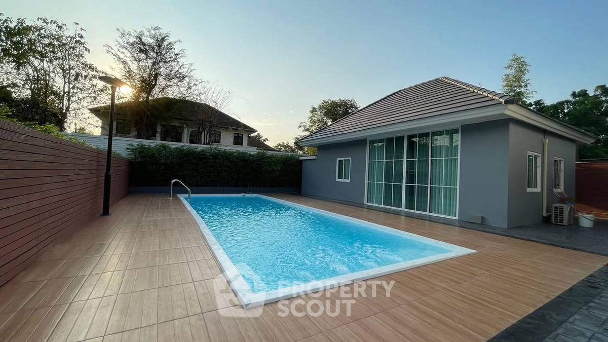 รูป วิลล่า 5 ห้องนอน ขายใน บ้านสวนเนรมิต 5 พัทยา (ID 3043619) - รูปที่ 4/24