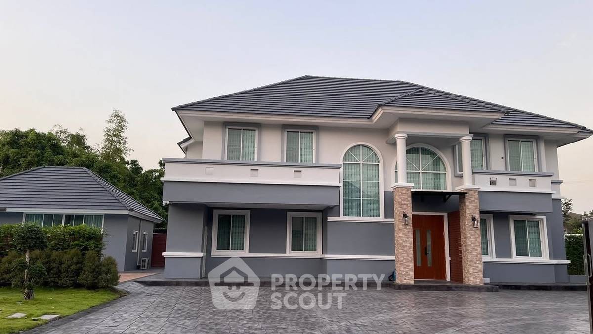 รูป วิลล่า 5 ห้องนอน ขายใน บ้านสวนเนรมิต 5 พัทยา (ID 3043619) - รูปที่ 1/24