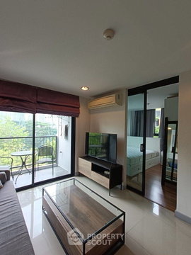 Well-Priced 1-BR 41 Sqm Zenith Place Sukhumvit 42, 300m to BTS Ekkamai (ID 2107319)