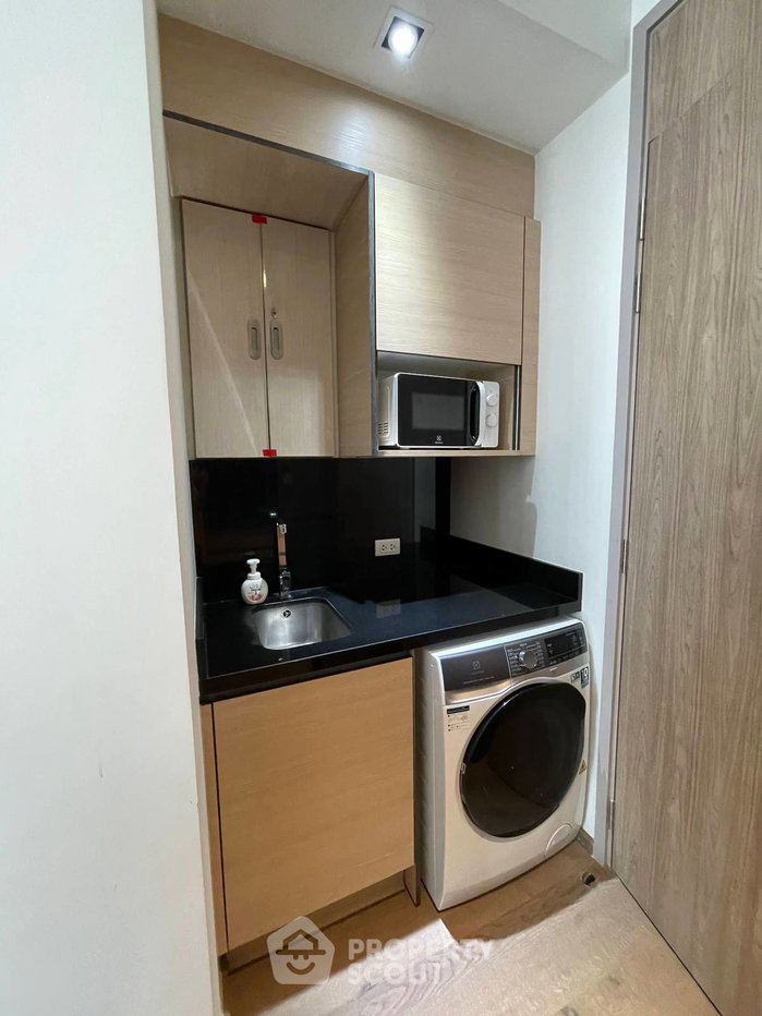 picture Well-Priced 1-BR 27 Sqm Condo at Park Origin Phrom Phong, BTS Phrom Phong (ID 1373971) - 11/29