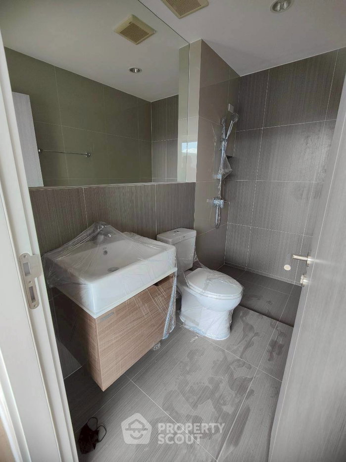 รูป ทาวน์เฮ้าส์ 3 ห้องนอน ขาย ที่ Nirvana Define Srinakarin-Rama 9 ใกล้ สะพานสูง (ID 3043700) - รูปที่ 2/16