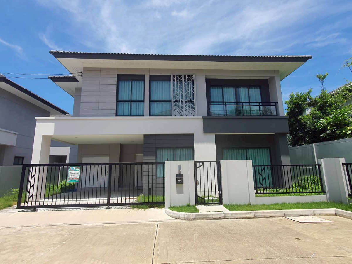 รูป ขายบ้านเดี่ยวหรูหลังมุม! ชีวารมย์ นครอินทร์ บิวท์อิน Modern Luxury ทั้งหลัง ใกล้ Central Westville - รูปที่ 1/12