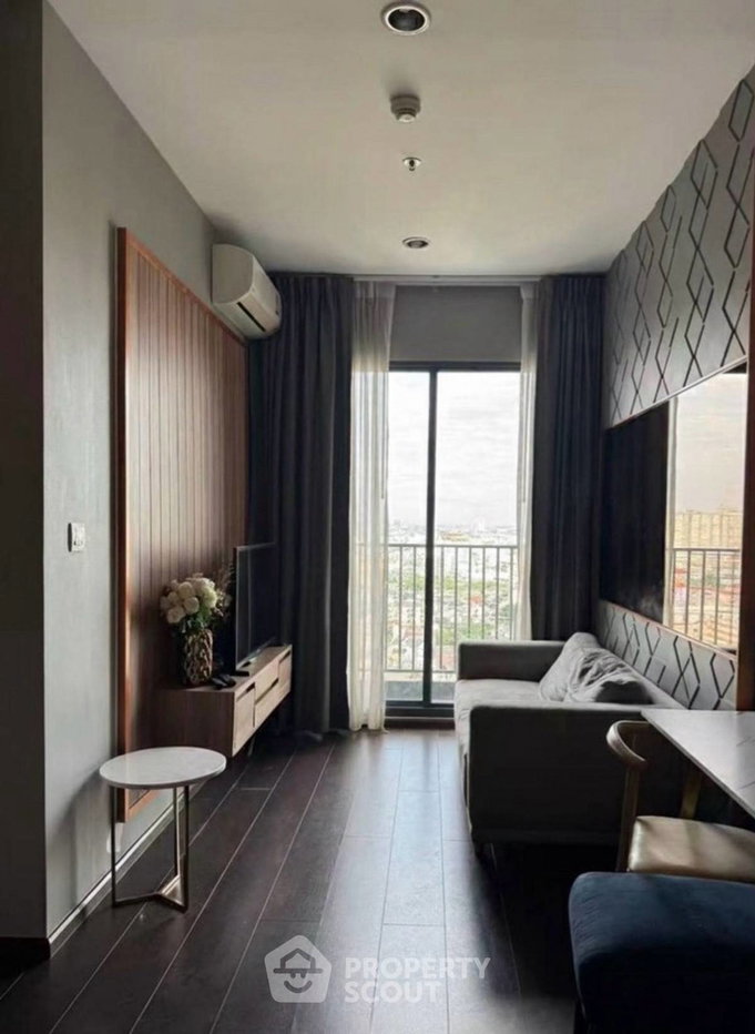 picture 1-BR 30 Sqm At 20th Floor, C Ekkamai, ARL Ramkhamhaeng (ID 2455634) - 1/6