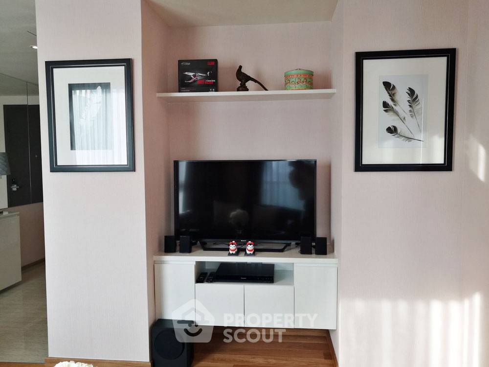 picture 2-BR Condo At H Sukhumvit 43, 12th Floor Near BTS Phrom Phong (ID 510741) - 2/12