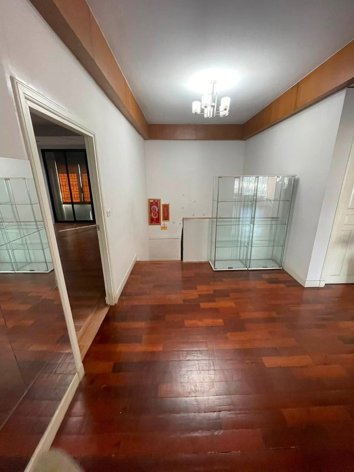 รูป 🏡✨ บ้านเดี่ยวให้เช่า ลาดสวาย ลำลูกกา คลอง 4 7 ห้องนอน 6 ห้องน้ำ หลังแรกติดตลาดลาดสวาย ✅ รับจดทะเบียนบริษัท - รูปที่ 12/15