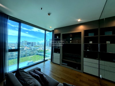 Condos for rent King's College International School Bangkok : FOR RENT condo , The Breeze Narathiwas , Duplex , wide frontage , BTS-Chong Nonsi , Chong Nonsi , Yannawa , Bangkok , CX-02340 ✅ Live chat with us ADD LINE @connexproperty ✅