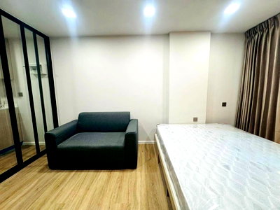 Condos for sale : 🔥 Condo for Sale at Atmoz Flow Minburi, Fully Furnished with Electrical Appliances, Only 350 Meters from MRT Talad Minburi Station