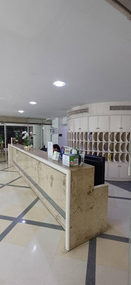 picture 8b4 condo navin court (discounted) - 12/14