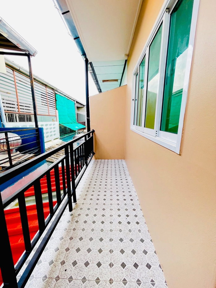 รูป 🔥 ขายทาวน์เฮ้าส์รีโนเวทใหม่ ✅ เสนาวิลล่า 84 แฮปปี้แลนด์ (Sena Villa 84 Happy Land) | ใกล้ MRT สายสีเหลือง สถานีบางกะปิ - รูปที่ 10/11