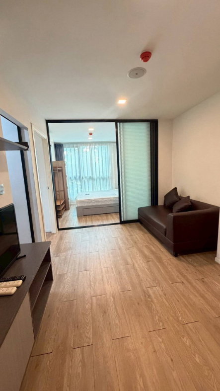 รูป ขาย คอนโด Atmoz Ladprao 15 | 2 Bedrooms | Ready to Move In | Great Value Near MRT - รูปที่ 2/7