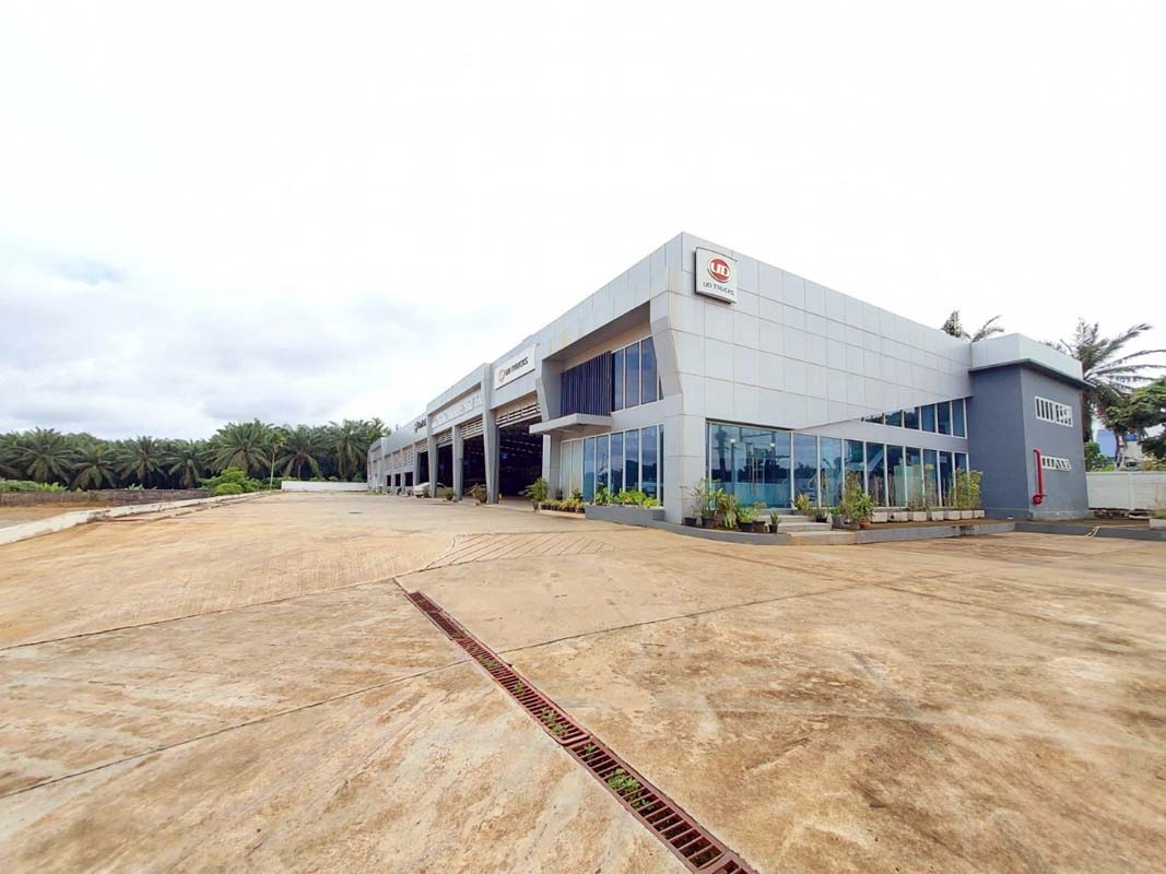 รูป โชว์รูม 2463.4 ตร.วา อาคารโชว์รูมและซ่อมบำรุง กระบี่ เมืองกระบี่ กระบี่ 56.7M - รูปที่ 1/8