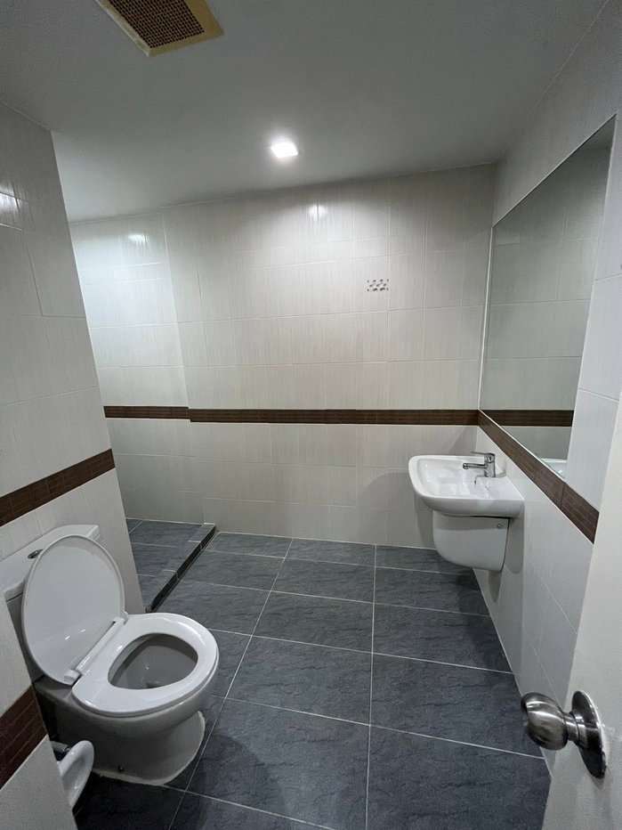 รูป ห้องสวย ราคาพิเศษ ให้เช่า 2bed คอนโด casa อโศก ดินแดง  เฟอร์ครบ เครื่องใช้ไฟฟ้าพร้อมอยู่ - รูปที่ 6/7