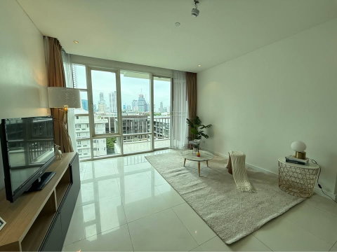 RS6705 For Sale Only. Best Price in Building. Fullerton Sukhumvit Condo, Pet-Friendly, Near BTS (Asoke-Phrom Phong Area)