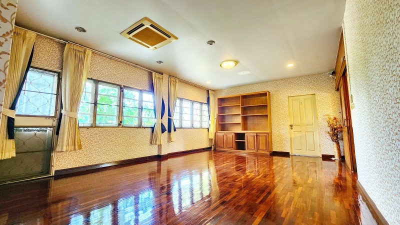รูป เพอร์เฟคเพลส รามคำแหง164 ใกล้ MRTมีนพัฒนา 950ม. บ้านเดี่ยว 2ชั้นหรูหรา 5นอน4น้ำ 150ตร.ว. 480ตร.ม. - รูปที่ 5/8