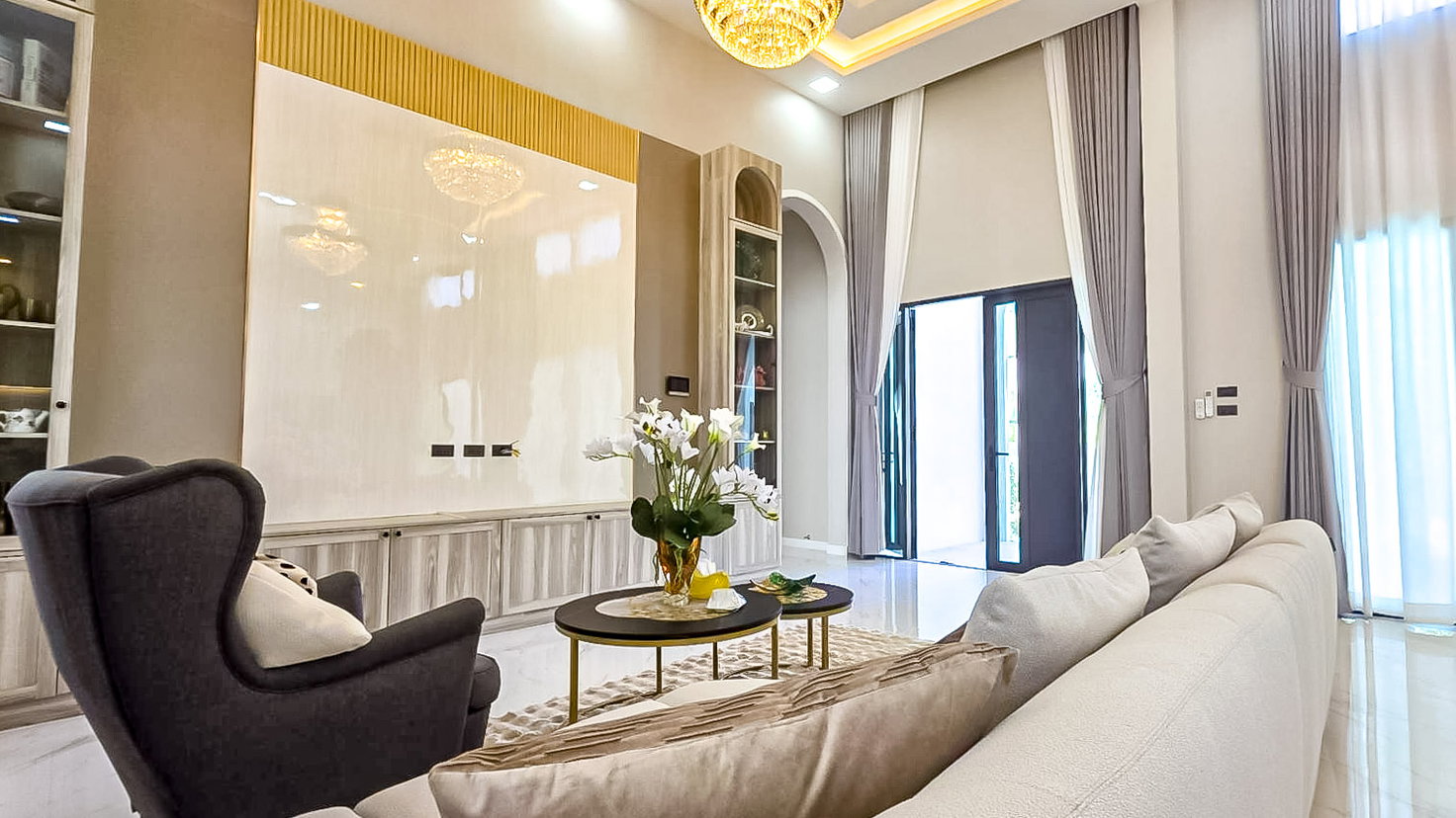 รูป Luxury Pool Villa for Sale Mabprachan East Pattaya 4Bedroom - รูปที่ 2/19