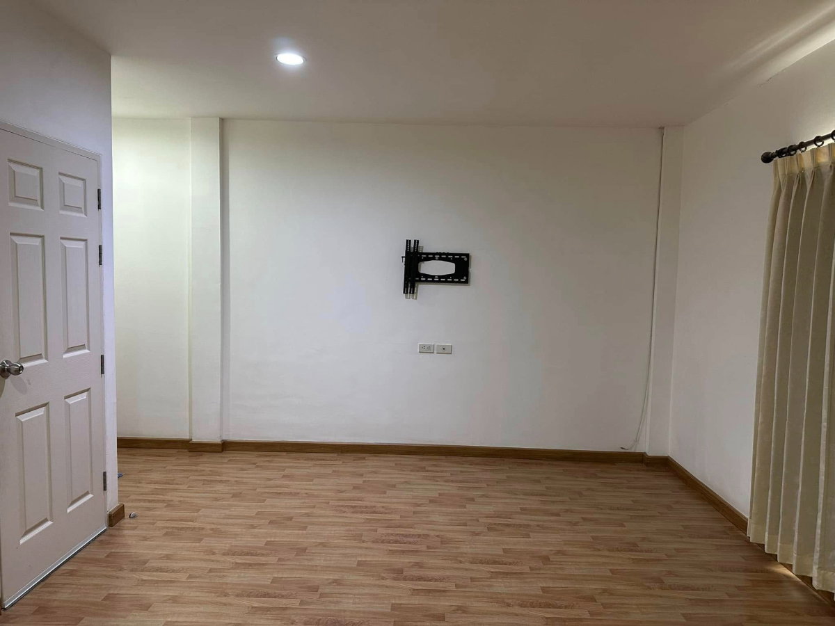 picture 🔥 Townhome for Sale✅ Baan Pattra Krungthep Kreetha | Near MRT Si Kritha - 7/12
