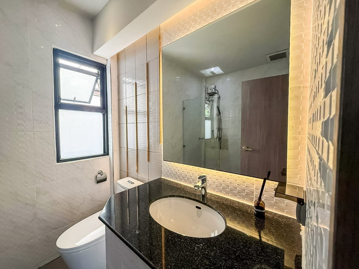 รูป Pool Villa for Sale East Pattaya 4 Bedroom Investment Opportunity - รูปที่ 18/21