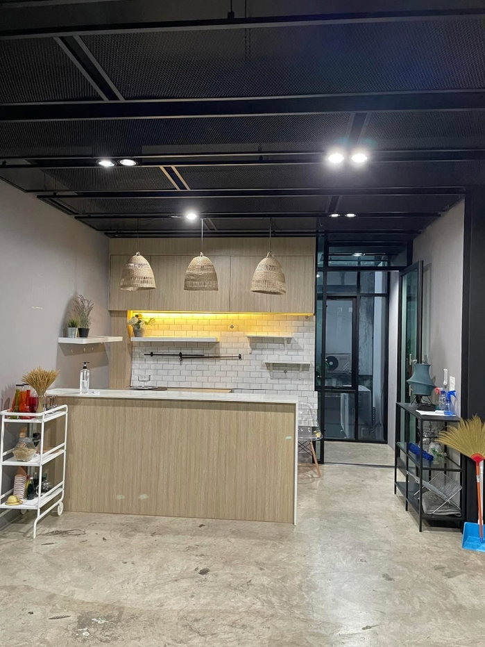 picture ðĢðĢFor rent Garden Office & Waterfront Space 3-stories Sukhumvit 105 (Typing 0974164645, Line: JKJK4645 instead of clicking the blue/green button) - 13/37