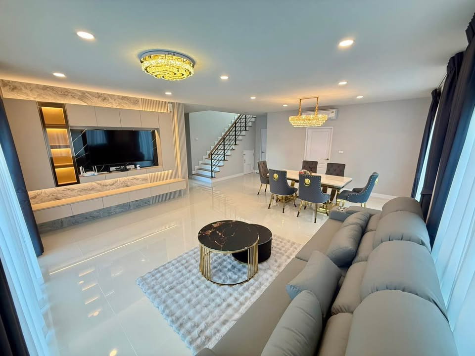 รูป HR3566ให้เช่าบ้านเดี่ยวหรูหลังใหญ่ 85 ตร.ว. CENTRO วิภาวดี ใกล้สนามบินดอนเมือง & รร.นานาชาติ Harrow บ้านใหม่พร้อมอยู่ มีห้องแม่บ้าน + EV Charger  - รูปที่ 32/46