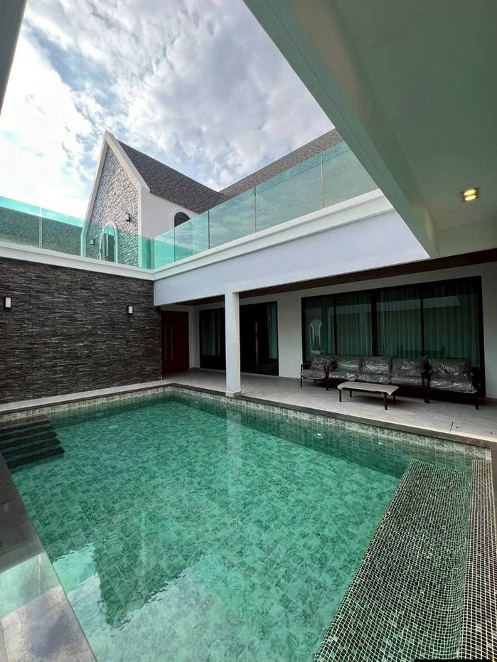 รูป ขายบ้านเดี่ยวสุดหรู พัทยา โซนทุ่งกลม-ตาลหมัน พร้อมเข้าอยู่ - รูปที่ 2/16