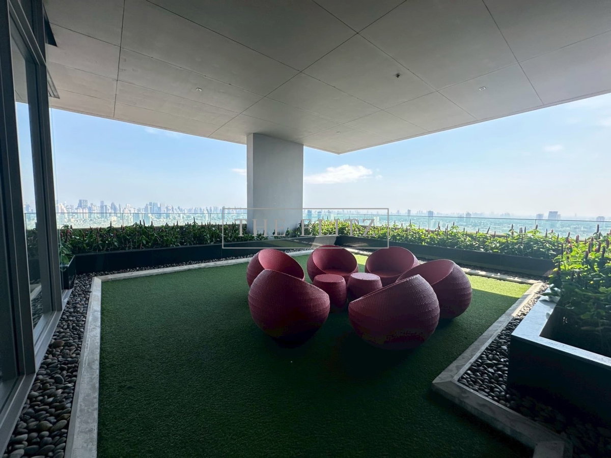 รูป ✨ The Epitome of Riverfront opulence! Pristine, never-occupied Luxury Condo for Sale with stunning 360-degree River Views ✨ - รูปที่ 23/25