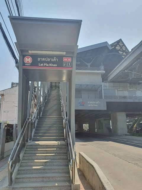 รูป 🦋RB25222 ให้เช่าถูกมาก📢ลุมพินี คอนโดทาวน์ รามอินทรา - ลาดปลาเค้า👉แอดไลน์ @714txlxc( มี @ ด้วย) แอดมินตอบไว  - รูปที่ 14/17