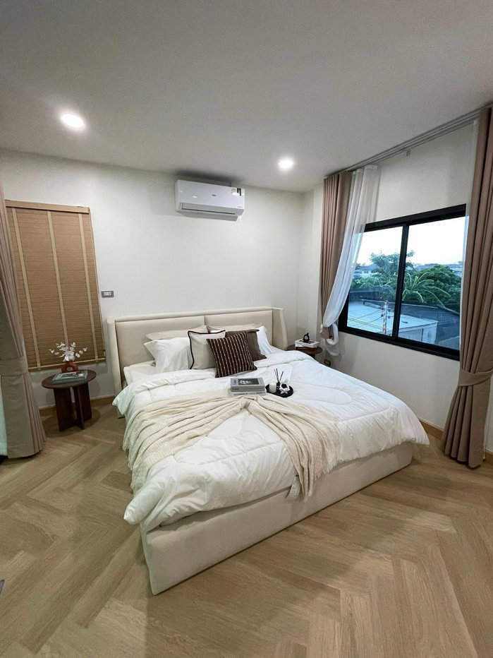 รูป ขายบ้านเดี่ยว ตกแต่งใหม่ พร้อมอยู่ 320 ตร.ม. 3 ห้องนอน นวมินทร์ 127 เขตบึงกุ่ม กรุงเทพ - รูปที่ 8/11
