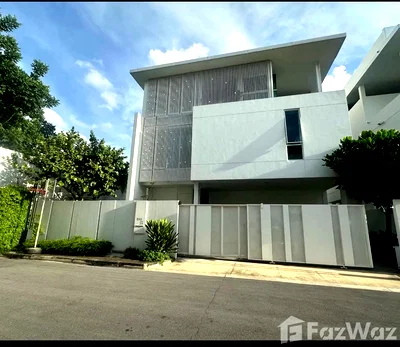 Houses for rent Bangkok : FOR RENT | Luxury Detached House at VIVE Ekkamai–Ramintra 6509184