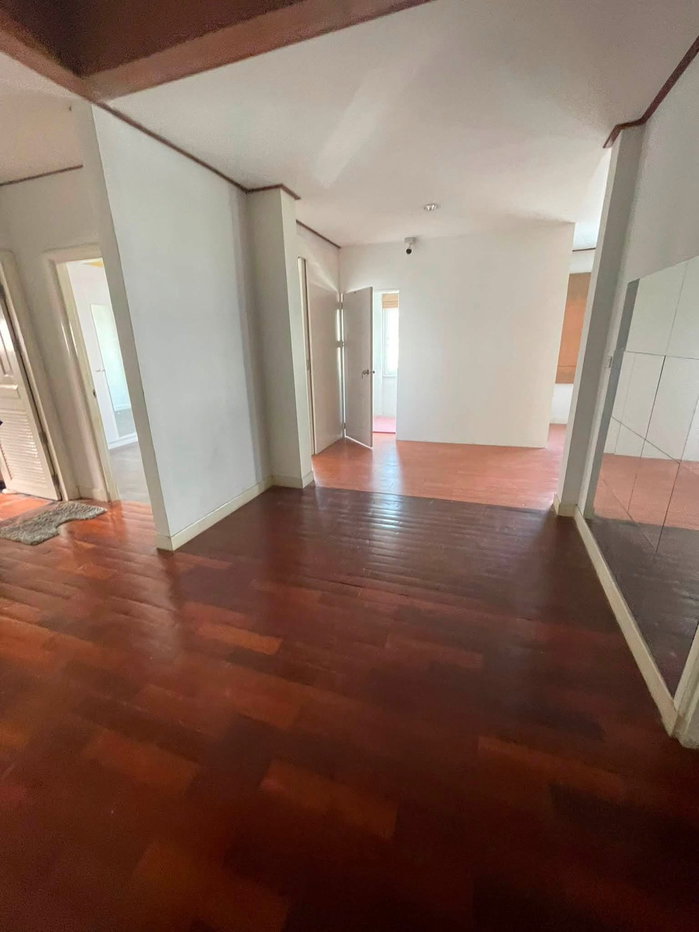 รูป 🏡✨ บ้านเดี่ยวให้เช่า ลาดสวาย ลำลูกกา คลอง 4 7 ห้องนอน 6 ห้องน้ำ หลังแรกติดตลาดลาดสวาย ✅ รับจดทะเบียนบริษัท - รูปที่ 11/15