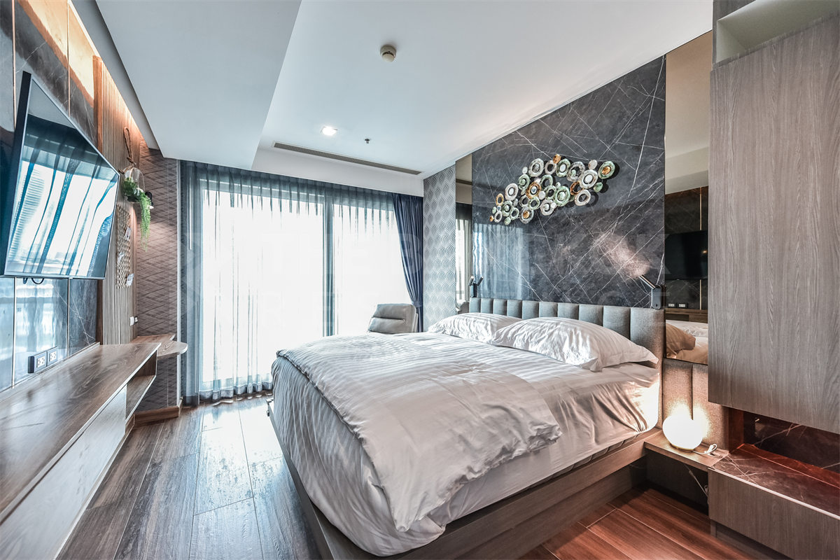 picture Popular units sell out fast The River near BTS Saphan Taksin - 10/10